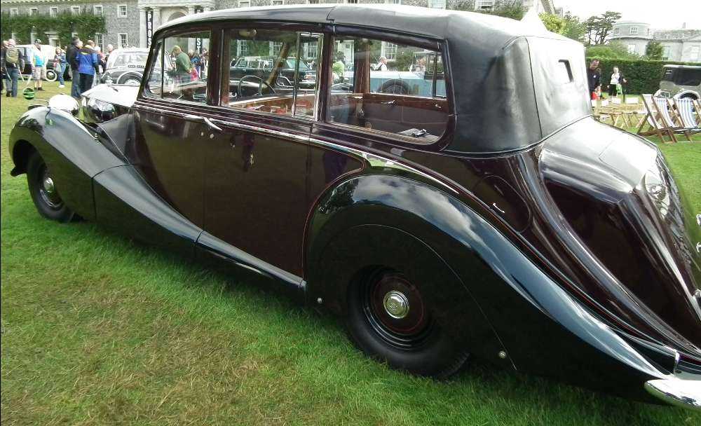 Rolls-Royce Phantom IV State Landaulette