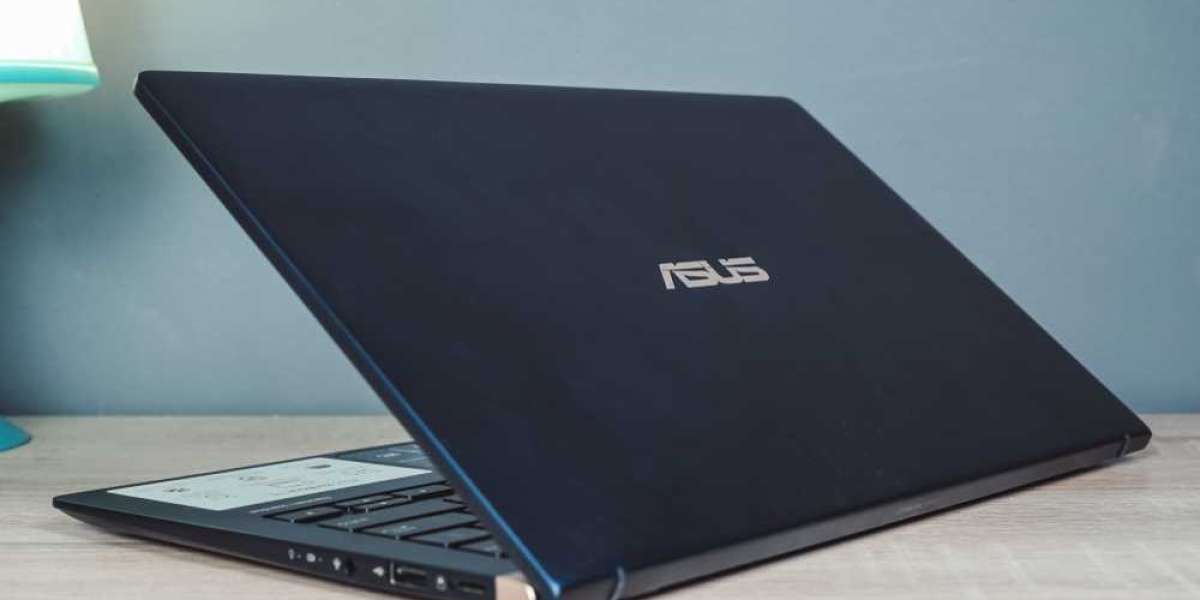 Asus 2-in-1 Q535 Laptop Review