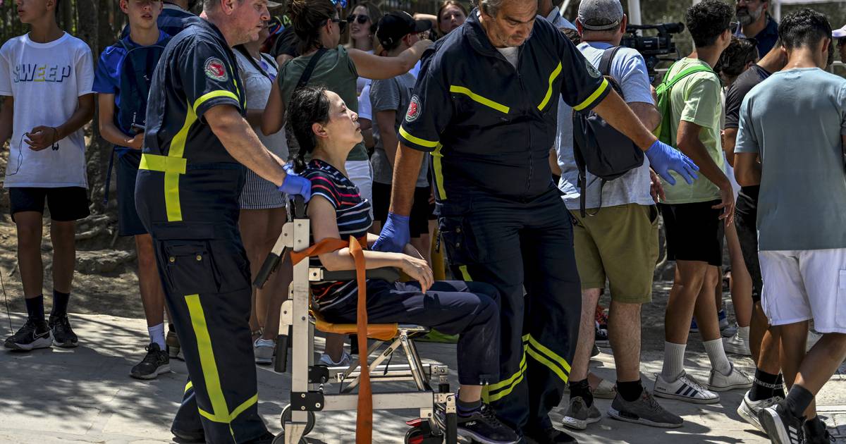 ‘Unbearable heatwave’ strikes popular tourist destinations in southern Europe – The Irish Times