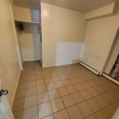 $500 Room for Rent - 1 Bed 1 Bath - Apartment Profile Picture