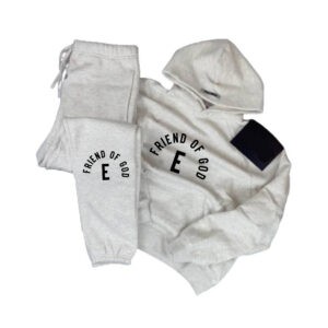 essnetials t-shirts