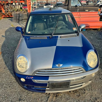 2006 mini cooper redbull car for parts only. not for sale whole Profile Picture