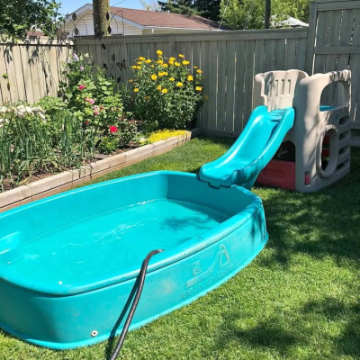 Step2 Big Splash Center/2 Slides Profile Picture