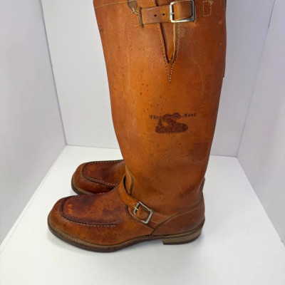 The boot 74036 snake boots men’s size 11.5.Goodyear sole Profile Picture