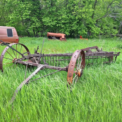 Minnesota side delivery rake Profile Picture