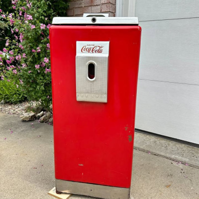 1940-1950 Coca Cola Cavalier FD-2 Office Cooler Profile Picture