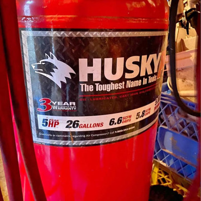 HUSKY PRO COMPRESSOR 26 GALLONS Profile Picture