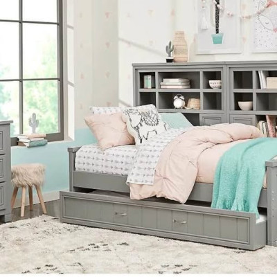 Rooms2Go Full size bedroom set Profile Picture