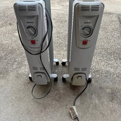holmes oil heater hoh 3000 x 2space saver heaters $30 each obo Profile Picture
