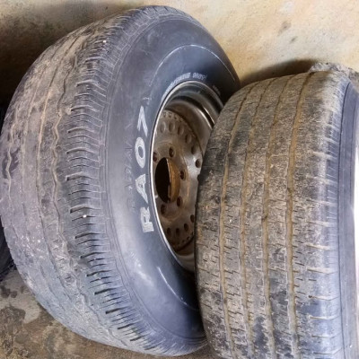 Yanta Rim15,,,tire size 235/75 r15 and 255/70 r15 Profile Picture