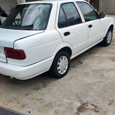 2017 Nissan tsuru Profile Picture