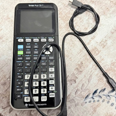 Texas TI 84 plus minneräknare Profile Picture
