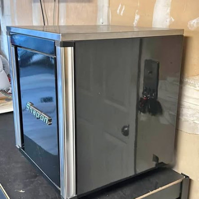Snap-On Promotional mini fridge Profile Picture